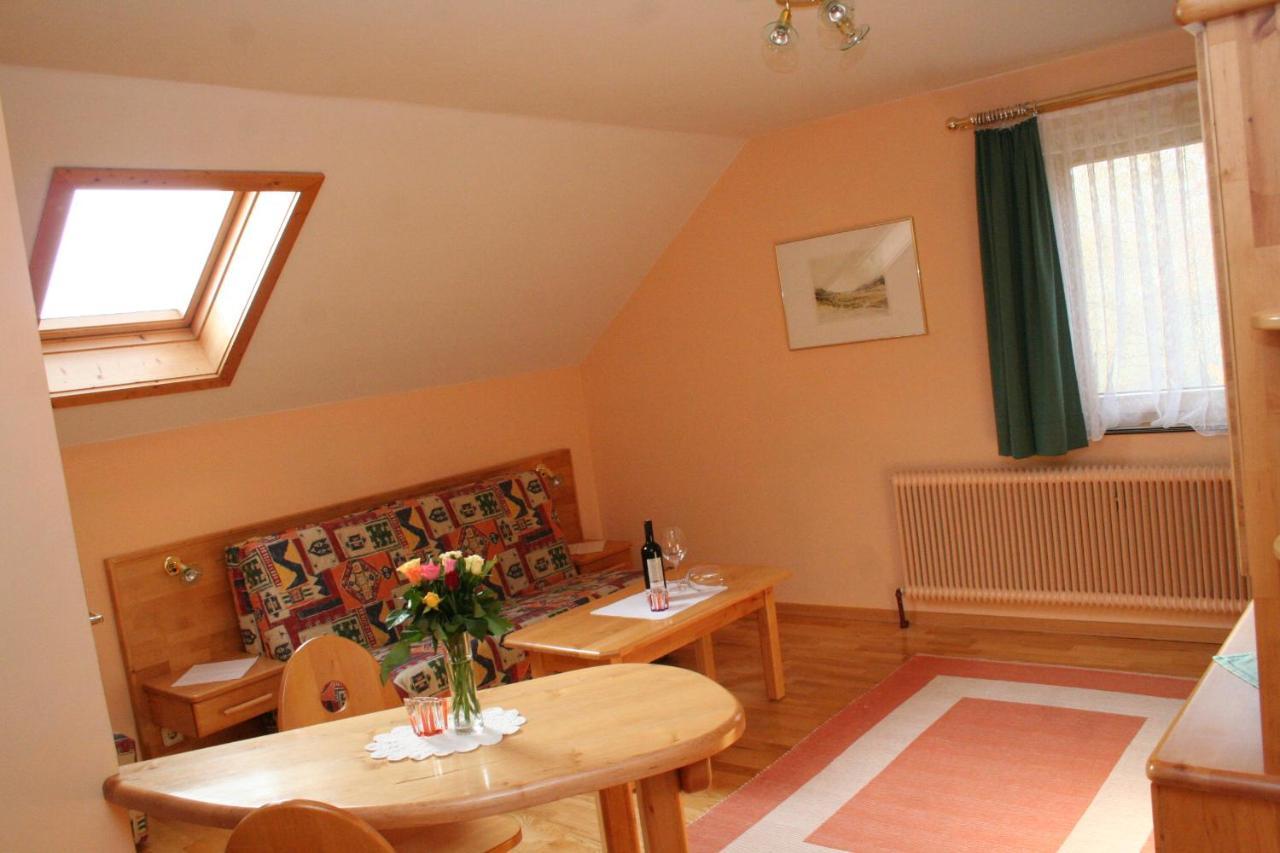 Apartamento Fanningerwirt Holzer Mariapfarr Exterior foto